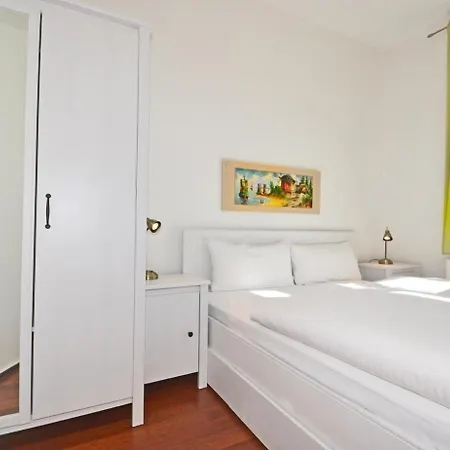 Duene Apartment *